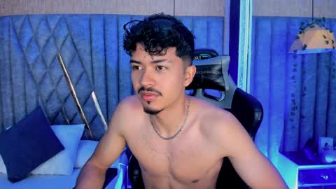 Nicolai online show from 04-09-26, 11:48