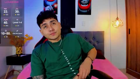 nicolas_james_sc online show from 11-22-25, 01:43