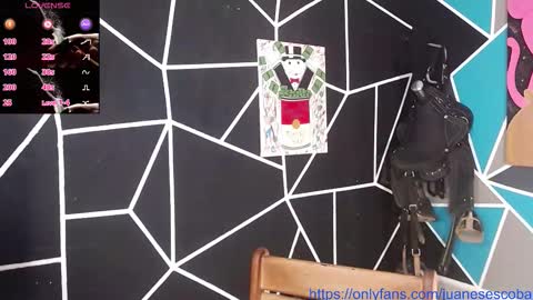 Snapshot of nicolas_torres99 chatting on 10-21-25, 03:07 nicolas online show from 10-21-25, 03:07