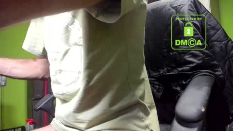 Snapshot of nicolasguy chatting on 12-08-24, 09:13 L. Nicolas online show from 12-08-24, 09:13