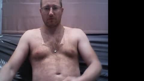 nicolaslapin87 online show from 10-06-25, 06:00