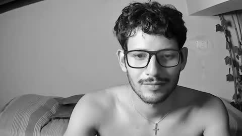nicolasrodrii online show from 06-25-26, 05:12