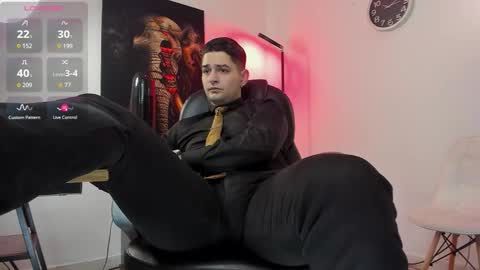 Nicolas Fellener online show from 11-10-25, 04:00