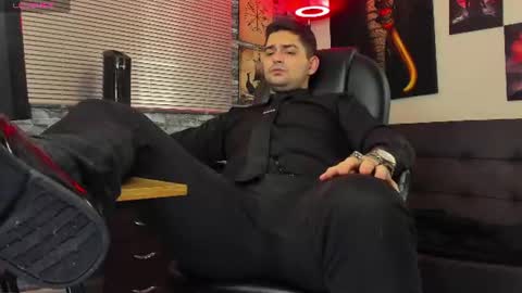 Snapshot of nicolass_fellener chatting on 06-25-26, 02:55 Nicolas Fellener online show from 06-25-26, 02:55