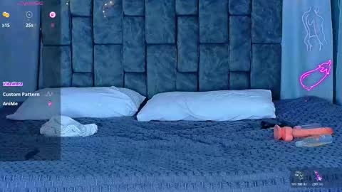 nicolastorres__ online show from 04-12-26, 08:47