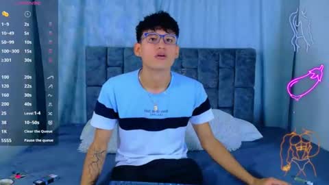 nicolastorres__ online show from 06-12-26, 02:43