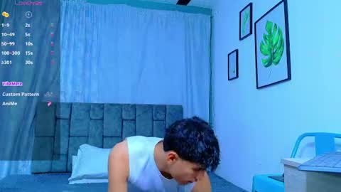nicolastorres__ online show from 07-22-26, 04:04