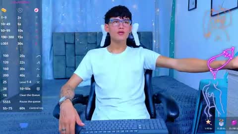 nicolastorres__ online show from 07-30-26, 01:15