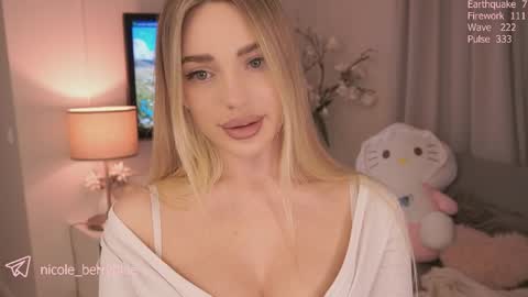 Nicole online show from 06-02-26, 09:17