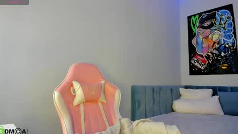 GMT7TueWedThSu 0300am-0900am. Sa 1000am-0400pm online show from 04-19-26, 10:34