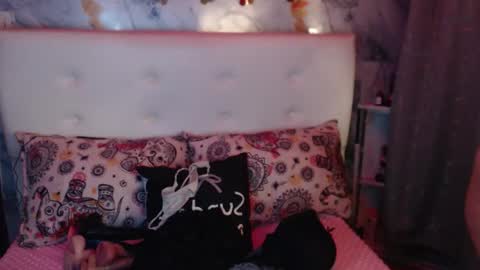 Nicole online show from 02-20-26, 10:38