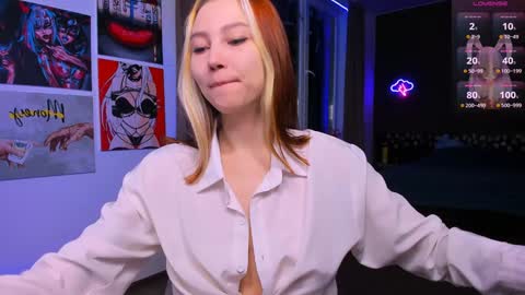 Snapshot of nicole_matt chatting on 02-02-25, 12:51 Nicole online show from 02-02-25, 12:51
