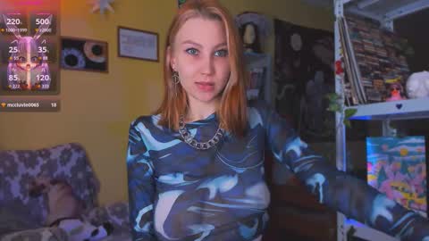 Snapshot of nicole_matt chatting on 09-18-25, 02:35 Nicole online show from 09-18-25, 02:35