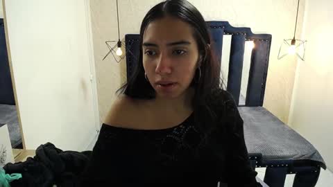 Snapshot of nicole_samantha chatting on 01-14-25, 11:20 Samantha online show from 01-14-25, 11:20