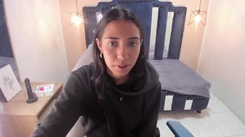 Snapshot of nicole_samantha chatting on 03-04-25, 05:34 Samantha online show from 03-04-25, 05:34