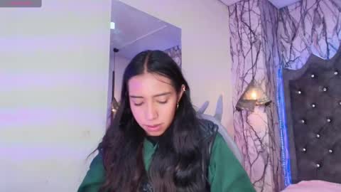 Snapshot of nicole_samantha chatting on 10-04-25, 12:03 Samantha online show from 10-04-25, 12:03