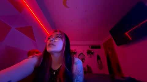 Nicole online show from 03-21-26, 08:19