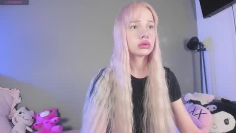 Mary online show from 03-18-26, 03:20