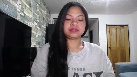 Snapshot of nicoleebon chatting on 10-13-25, 10:15 Nicole online show from 10-13-25, 10:15