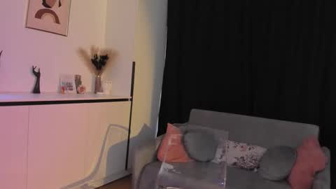 Snapshot of nicoleirisxxx chatting on 09-26-25, 05:00 nicoleirisxxx online show from 09-26-25, 05:00
