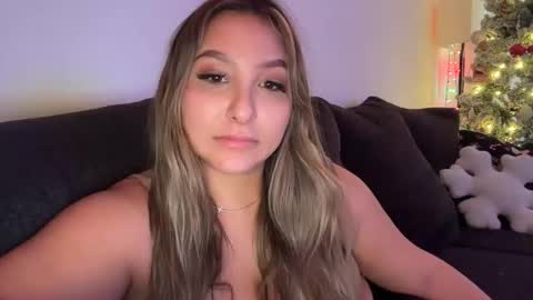 nicolelovesyou444 online show from 12-17-25, 05:30