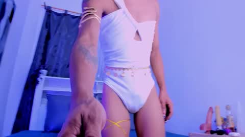 Snapshot of nicolemadrird chatting on 11-06-25, 03:07 nicolemadrird online show from 11-06-25, 03:07