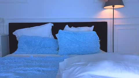 Nicole online show from 02-21-25, 02:39