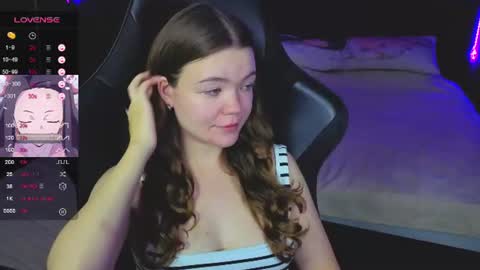 Snapshot of nicolemeew chatting on 07-31-26, 07:57 NicoleMeew online show from 07-31-26, 07:57