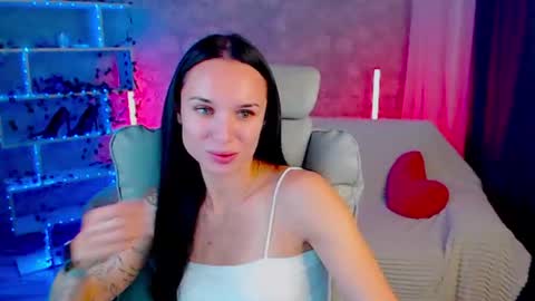 Nicole online show from 08-05-26, 04:21