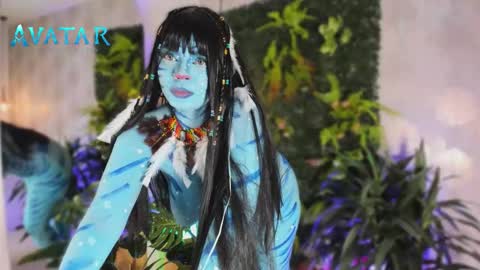 Andrea give it a thumbs up please its important  online show from 10-18-25, 02:18