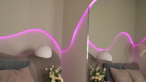 Nicole Space online show from 07-13-26, 04:04