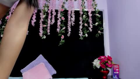 nicolfontana  online show from 01-13-26, 12:21