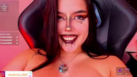 Snapshot of nicolle_ruizz chatting on 07-10-26, 08:00 Nicoll online show from 07-10-26, 08:00