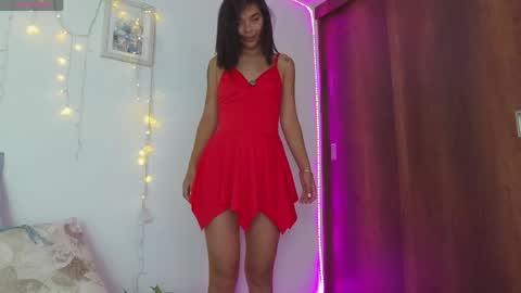 Nicolle online show from 05-20-26, 11:22