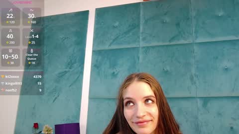 Nicolle online show from 12-17-24, 12:56