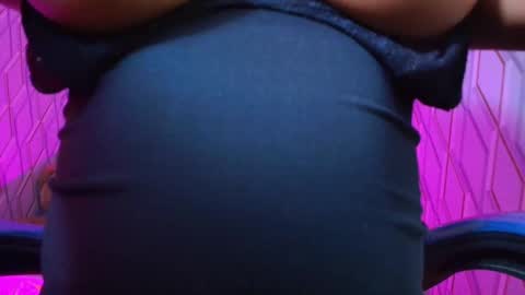 Nicolle Miley online show from 01-08-26, 03:42