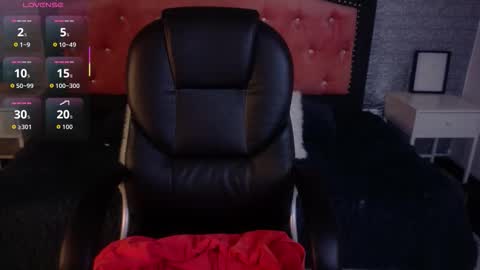 Nicollet online show from 02-12-26, 08:26