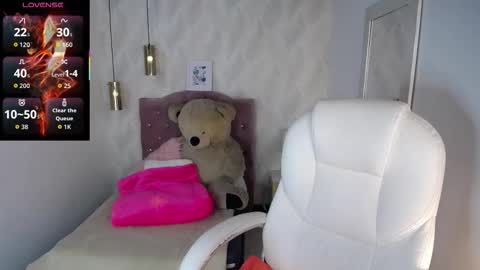 Nicollet online show from 03-06-26, 03:25