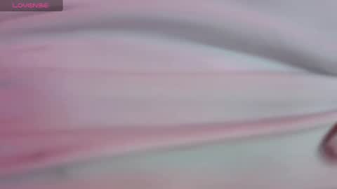 Snapshot of nicte_t chatting on 10-08-25, 08:50 Nic online show from 10-08-25, 08:50