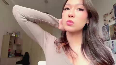 Hanna online show from 04-13-26, 07:36