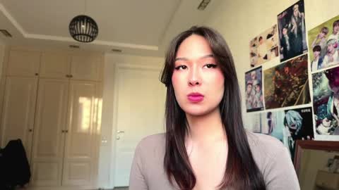 Snapshot of nievesshippey chatting on 04-24-26, 09:23 Hanna online show from 04-24-26, 09:23