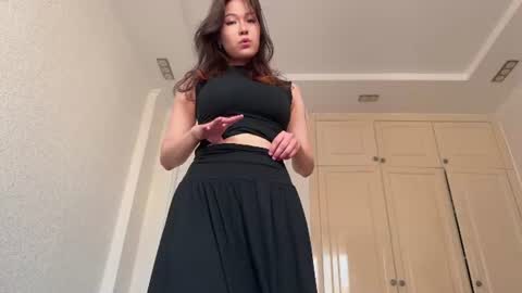 Snapshot of nievesshippey chatting on 06-16-26, 11:13 Hanna online show from 06-16-26, 11:13