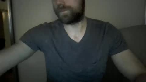 nieznajomy33 online show from 06-03-26, 06:35