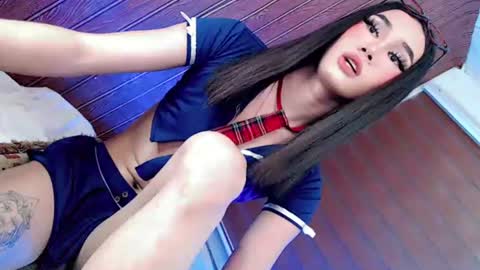 night_crystal1111 online show from 06-12-26, 06:51