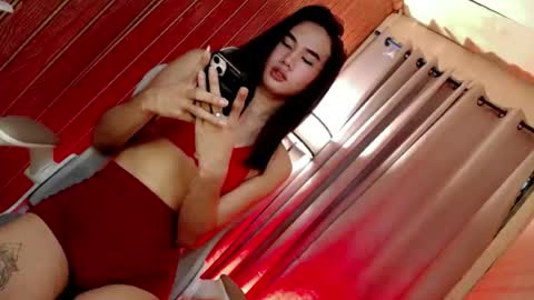 night_crystal1111 online show from 07-05-26, 05:58