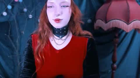Snapshot of night_liliths chatting on 10-28-25, 02:31 Lilitht online show from 10-28-25, 02:31