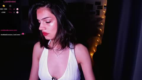 Snapshot of nightfloatt chatting on 05-20-26, 06:58 Daisy online show from 05-20-26, 06:58