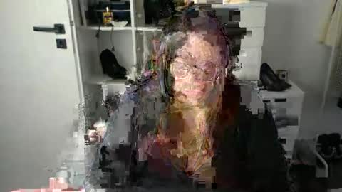 Holly online show from 04-20-26, 05:05