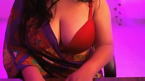 nightqueen107446 online show from 03-06-25, 11:25