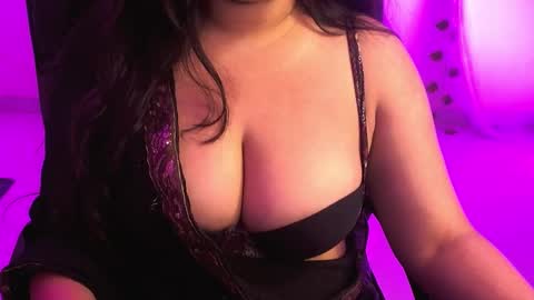 nightqueen107446 online show from 10-06-25, 04:43